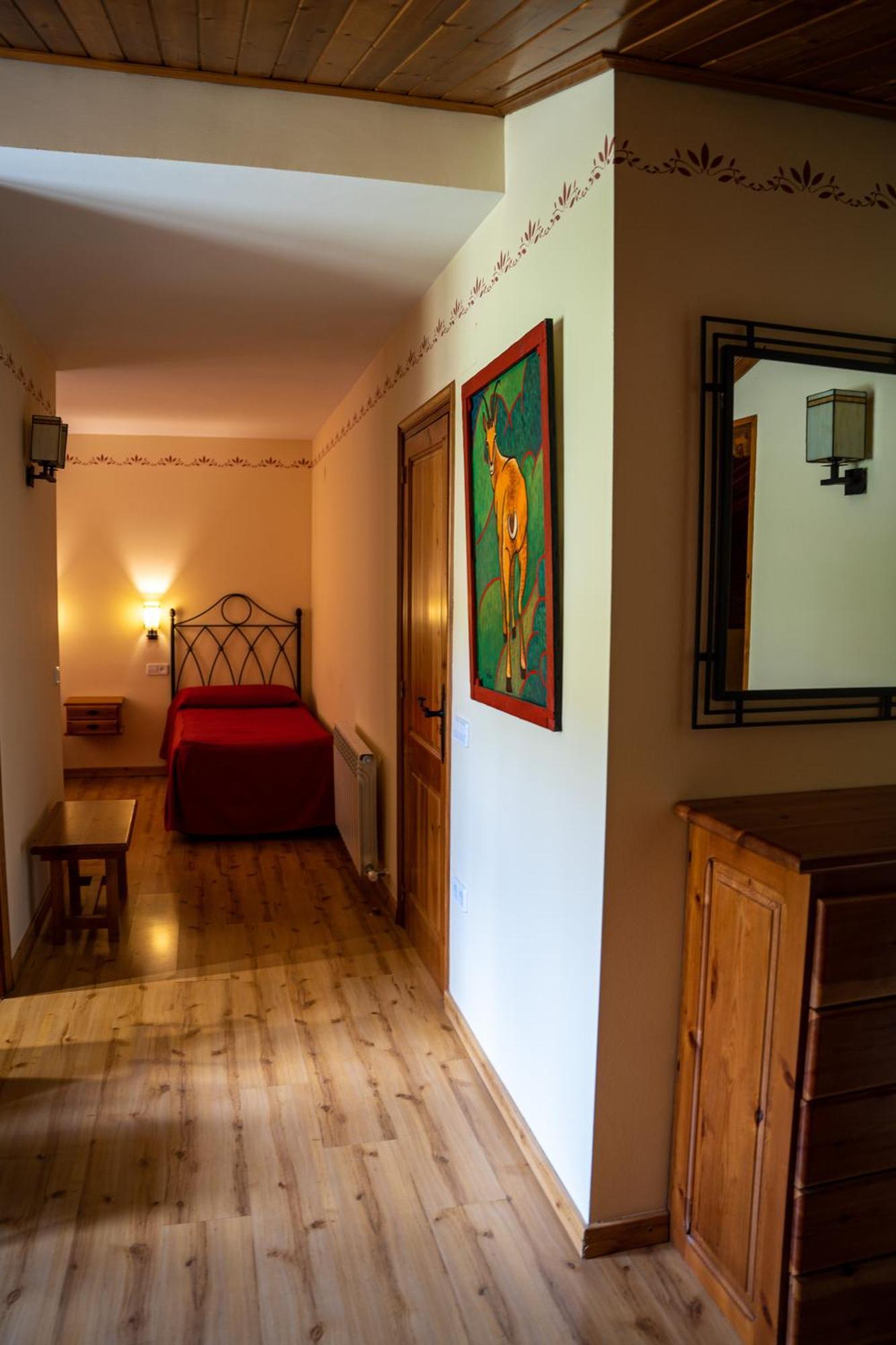 Hostal Cal Francisco Gosol Exterior photo